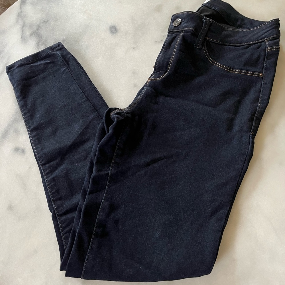 Women’s Kensie Jeans Size 8/29